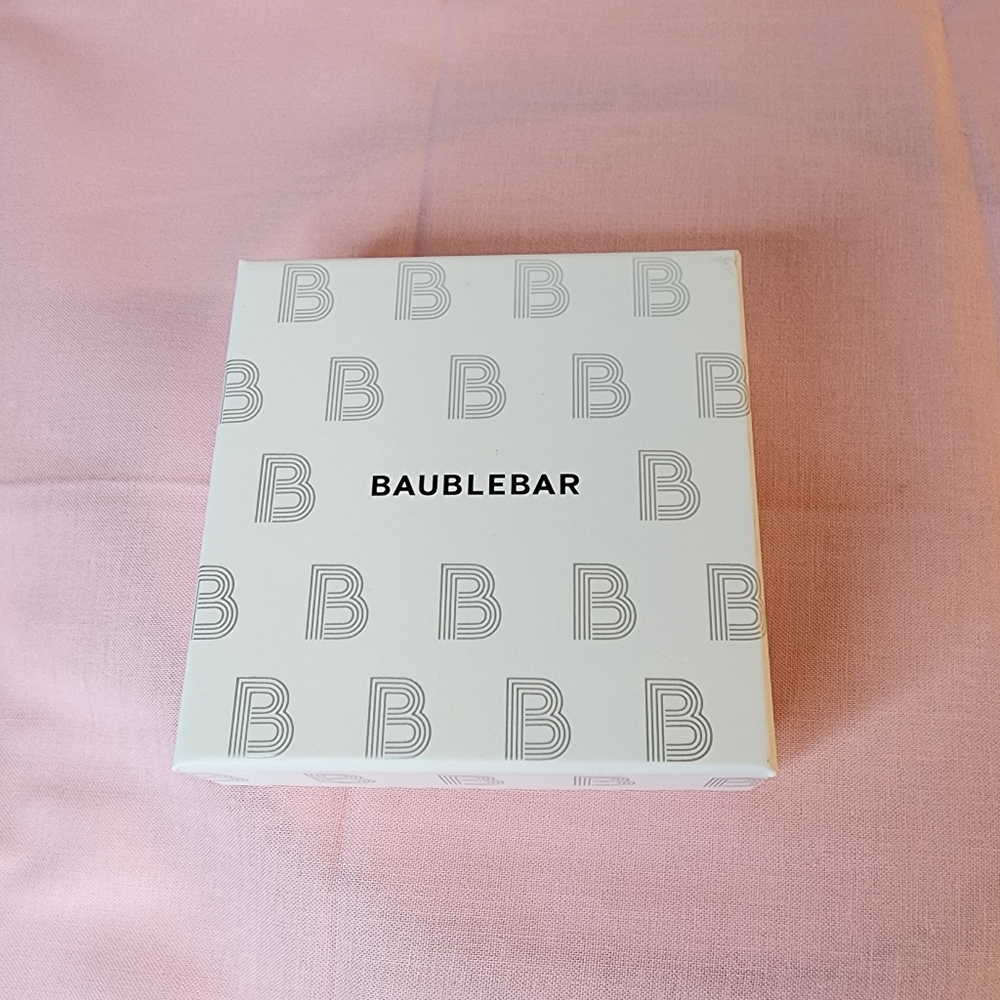 🏷 SALE! Baublebar Casper Pearl Drop Earrings - Picture 5 of 7
